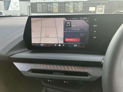 2025 BMW 1 SERIES 照片 8