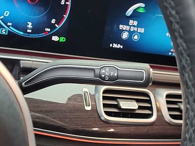 MERCEDES-BENZ GLE - 8