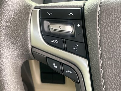 صورة مصغرة 47 لـ 2023 Toyota LAND CRUISER PRADO