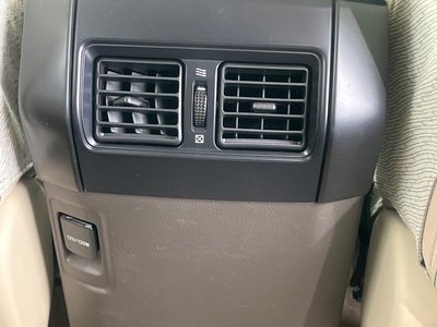 صورة مصغرة 41 لـ 2023 Toyota LAND CRUISER PRADO