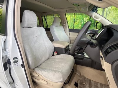 صورة 8 لـ 2023 Toyota LAND CRUISER PRADO