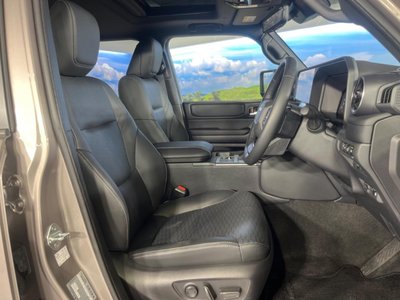 TOYOTA LAND CRUISER 250 - 8