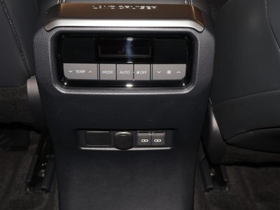 2024 Toyota LAND CRUISER 250 — миниатюра 30