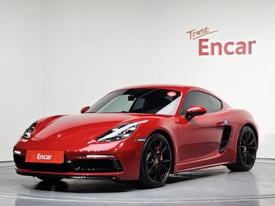 PORSCHE 718 CAYMAN