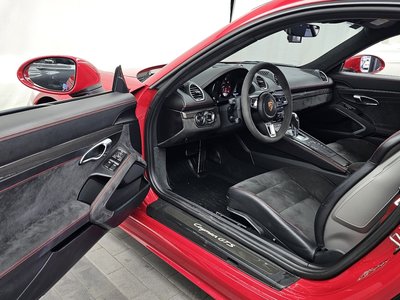 PORSCHE 718 CAYMAN - 10