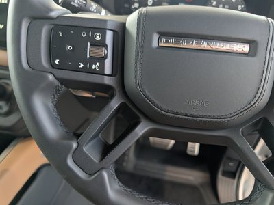 2025 LAND Rover DEFENDER 缩略图 24