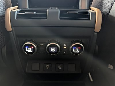 2025 LAND Rover DEFENDER 缩略图 23