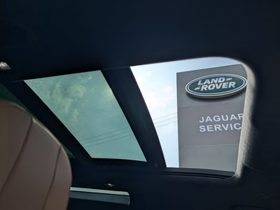 2025 LAND Rover DEFENDER 缩略图 14