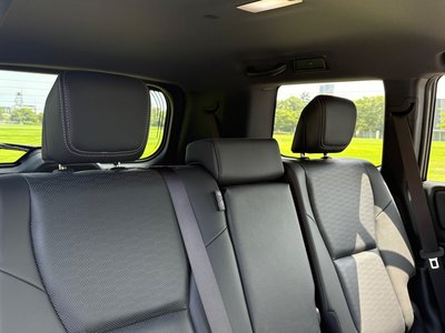 TOYOTA LAND CRUISER 250 - 7