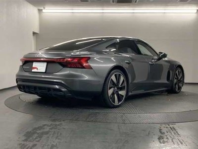 AUDI E-TRON GT QUATTRO - 2