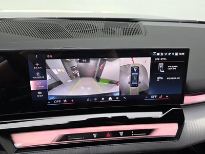 صورة مصغرة 21 لـ 2025 BMW 5 SERIES