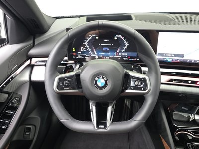 صورة مصغرة 20 لـ 2025 BMW 5 SERIES