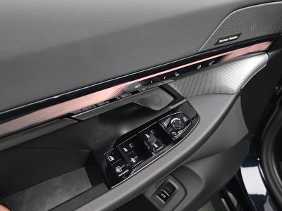 صورة مصغرة 27 لـ 2025 BMW 5 SERIES