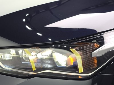2025 BMW 5 SERIES — фото 9