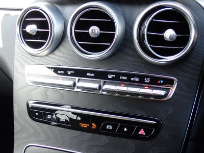 2021 Mercedes-BENZ GLC — миниатюра 22