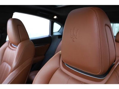 صورة مصغرة 44 لـ 2021 Maserati LEVANTE