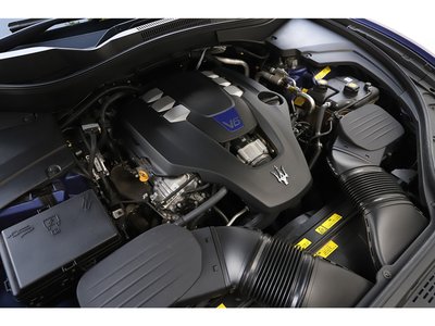 صورة مصغرة 38 لـ 2021 Maserati LEVANTE