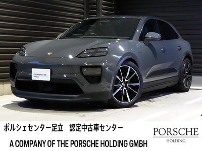 PORSCHE MACAN - 1