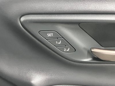 صورة مصغرة 42 لـ 2023 Toyota CROWN SPORT
