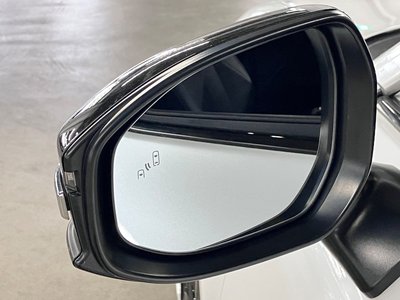 صورة مصغرة 56 لـ 2023 Toyota CROWN SPORT