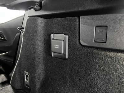 صورة مصغرة 48 لـ 2023 Toyota CROWN SPORT