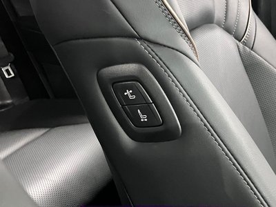صورة مصغرة 45 لـ 2023 Toyota CROWN SPORT