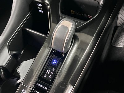 صورة مصغرة 35 لـ 2023 Toyota CROWN SPORT