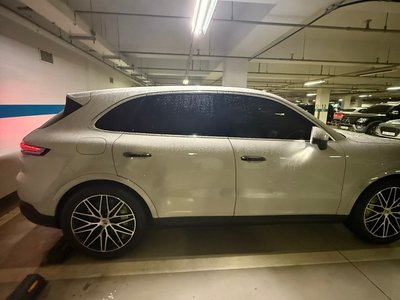 PORSCHE CAYENNE - 10