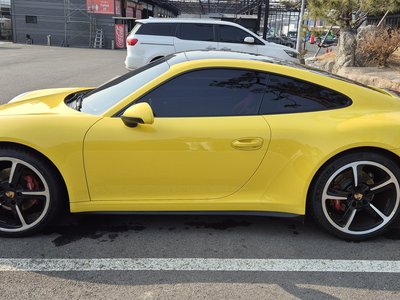 PORSCHE 911 - 2
