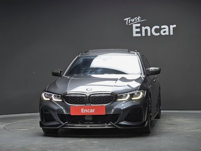 صورة 2 لـ 2022 BMW 3 SERIES