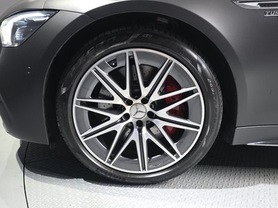 صورة 9 لـ 2024 Mercedes-BENZ GT AMG