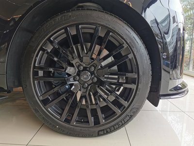 2025 LAND Rover RANGE ROVER SPORT photo 9