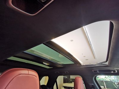 2025 LAND Rover RANGE ROVER SPORT photo 3
