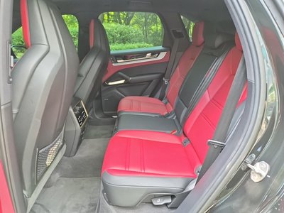 صورة مصغرة 11 لـ 2024 Porsche CAYENNE