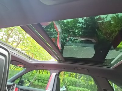 2024 Porsche CAYENNE photo 9