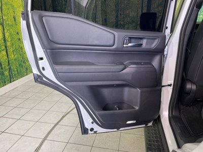 صورة مصغرة 24 لـ 2025 Toyota LAND CRUISER 250