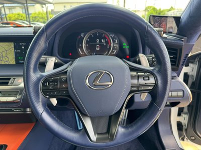 صورة مصغرة 17 لـ 2017 Lexus LC
