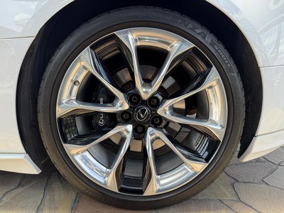 صورة مصغرة 42 لـ 2017 Lexus LC