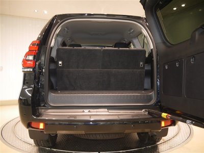 2023 Toyota LAND CRUISER PRADO — миниатюра 21