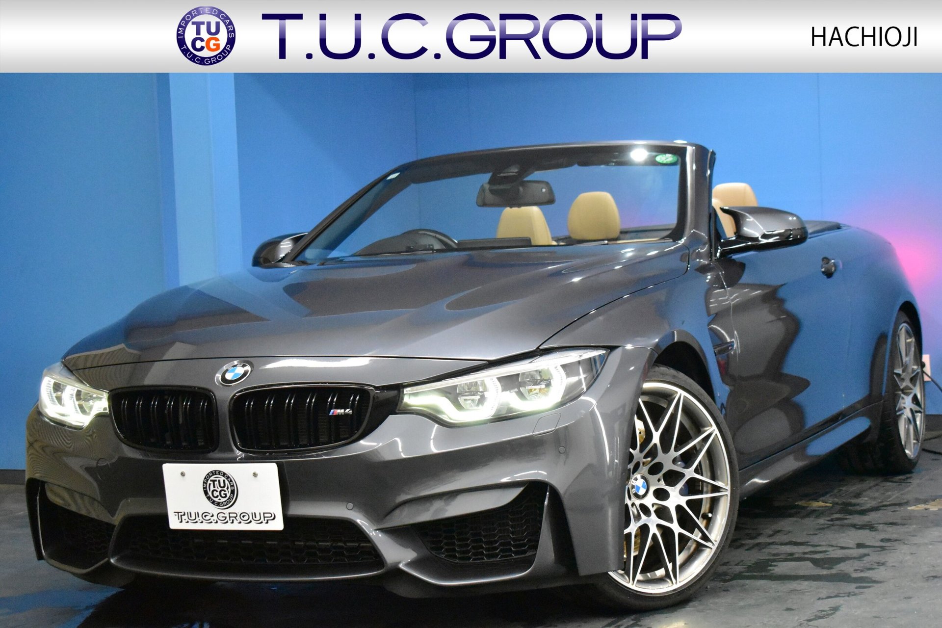 BMW M4 CABRIOLET - View 1