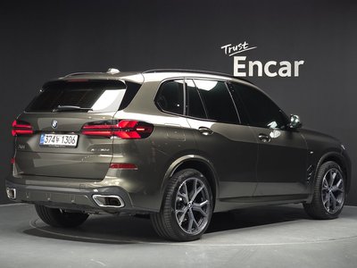 صورة 3 لـ 2026 BMW X5