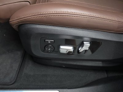 صورة مصغرة 34 لـ 2026 BMW X5