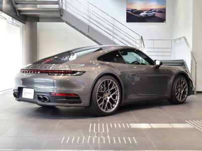 PORSCHE 911 - 5