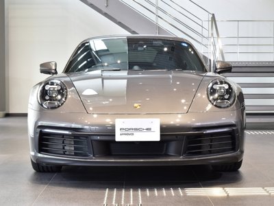 PORSCHE 911 - 8