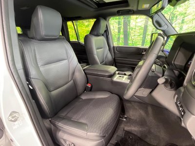 TOYOTA LAND CRUISER 250 - 8