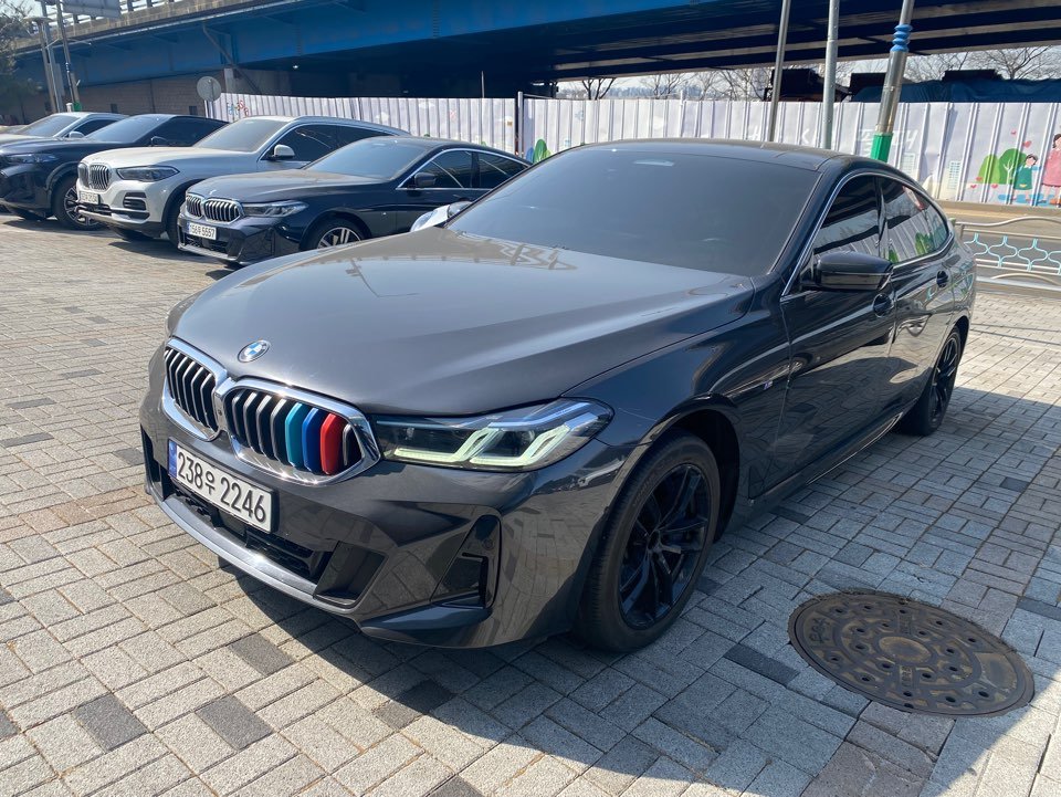 BMW 6 SERIES GT - View 1