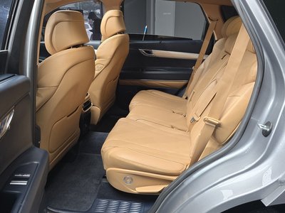 2022 Genesis GV80 thumbnail 12