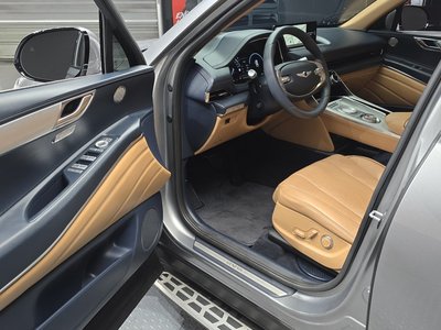 2022 Genesis GV80 photo 10