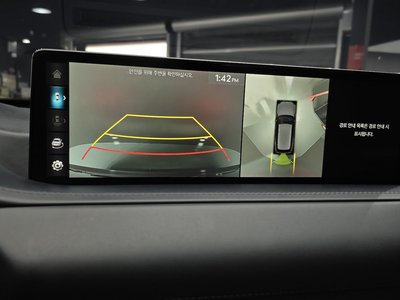 2022 Genesis GV80 thumbnail 14
