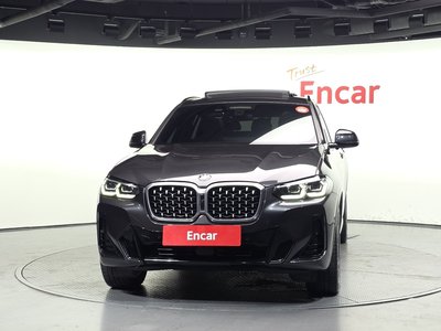 صورة 2 لـ 2022 BMW X4